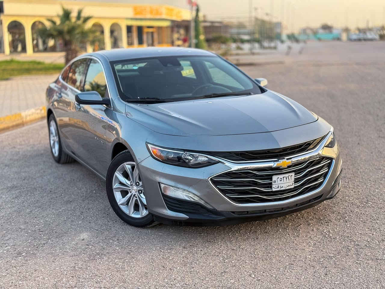 شوفرليت ماليبو ٢٠٢٣ 
كفاله عامه / حادث فقط كسر بالدعامية ومصلح نفسه بدون صبغ 
حرة تترقم جميع المحافظات 
مواصفات LT 
٠ رادار امامي 
٠ بصمة 
٠ تشغيل عن بعد 
٠ تبريد مناخين و قطعتين - سايد بريك كهربائي 
٠ ابل كار بلي + اندرويد اوتو 
٠ السعر ١٢٥ قفل
٠ هاتف / ***********
