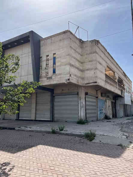 ⸻

🏢 بناية تجارية للبيع – ركن شارع أبو طالب / نجيب باشا
📍 العنوان: الوزيرية
🔹 عبارة عن 3 قطع أو تُباع كاملة حسب الرغبة
📈 موقع مميز على ركن شارع تجاري

📞 للتواصل: ***********
🏡 مكتب قصر المغرب للعقارات
