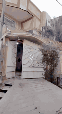 : بيت طابو ٢٥٠متر بلمشراك قريب للشارع العام نظام شقتين كراج حديقه منطقه تبيلط مجاري بناء حديث درج داءري عدد غرف ٦منام مع مجمع حمامات داخلي وخارجي
[ اقرب نقطه معد الياس العالميه في المشراك 
بصره
فقط للبيع
ت
***********
***********
العنوان 
بصره المشراك قرب السنتر
الثالث
قرب معهد الياس العلميه المشراك
تعالوا وشوفوا 
البيت باسم واحد
