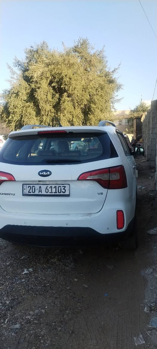 للبيع سورنتو ٢٠١٥ خليجي
فول مواصفات ١/١ 
سته سلندر ٣٥٠٠ 
سقف بنراما
الابواب بصمه دخول ذكي 
الكشنات الاماميه كهربائيه تدفه تبريد
٧راكب ٣ قطع تبريد 
زراكات 
اشارات ترحيب 
مكفوله كفاله من صبغ بيه بارد بيه خيط بوخار خفيف مايبين الا بلايت ابو سونار يكول  فقط سعر ١٧٠ $ قفل من الاخير 
لاستفسار الاتصال على الرقم
***********
