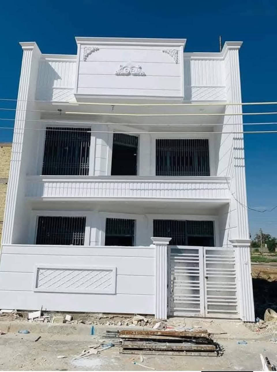 كادر الخفاجي لديكور والصبغ +مستعدون لكافت نواع الشغل ترميم بيوت قديمه تصلح او صبغ. + تصمامي وجهات كوبلن تركي صبغ + نشتغل سقوف ثانويه + الاستفسار ع ***********
