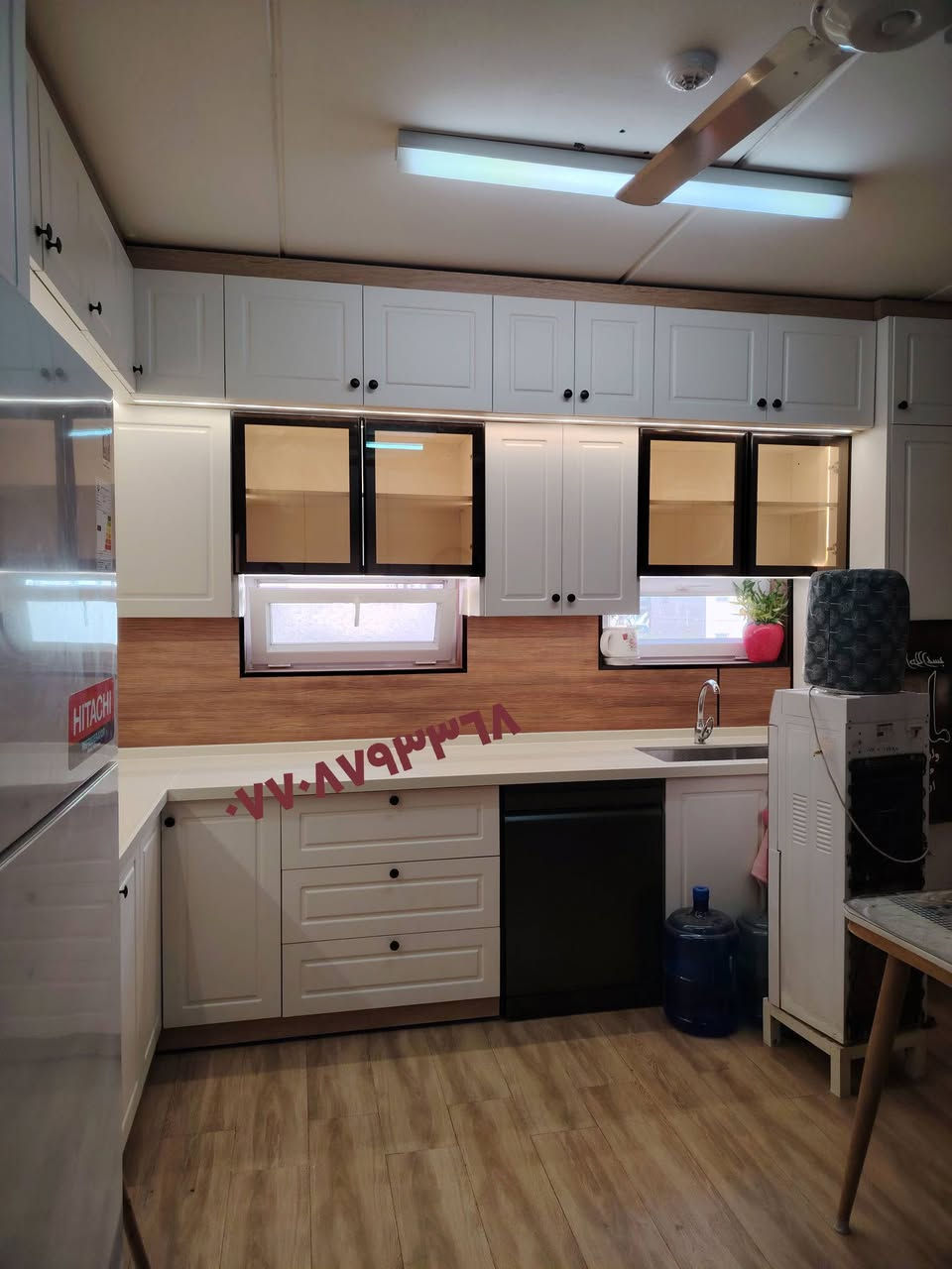 يسعد مسائكم أحبتي🙏
تم عمل شيبورد لون صاجي مطبخ ١٤٠ غربي❤️
عمل ديكور بارتشنات انارة بيانو مطبخ ١٤٠ غربي🌹
يوسف للأصباغ والديكورات  الحديثه *********** واتساب خاص مفتوح🙏
جميع اعمالنه مفتوحه بنضام القسط الشهري وبدون ماستر
