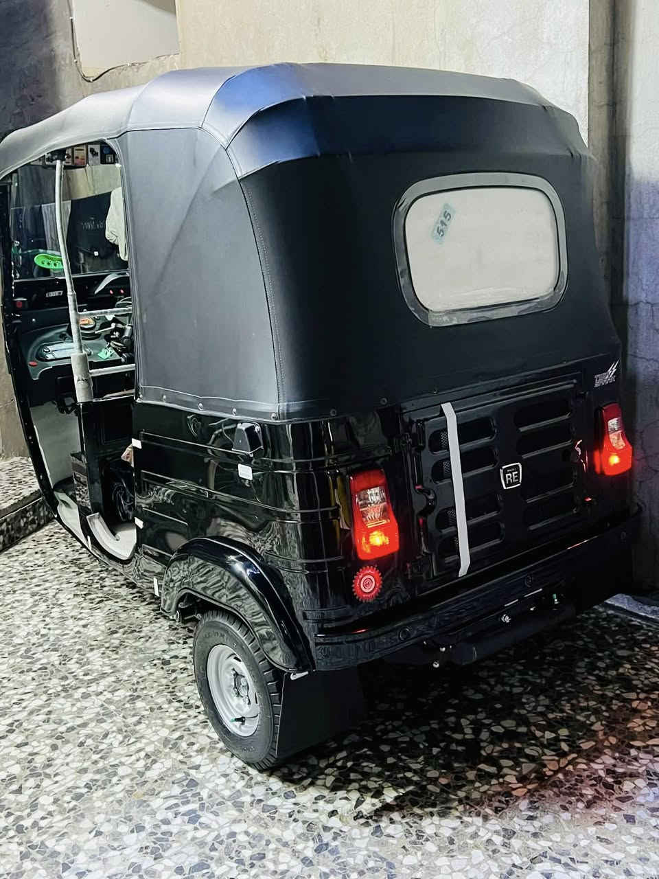 سلام عليكم تكتك ٢٠١٩ داخله ٢٠٢٠رقم بغداد لوحه عربي كفاله تعمير بس دوس خلفيه وتجفيت فقط العنوان الرائاسه العبيدي
 والرزق ع الله***********
