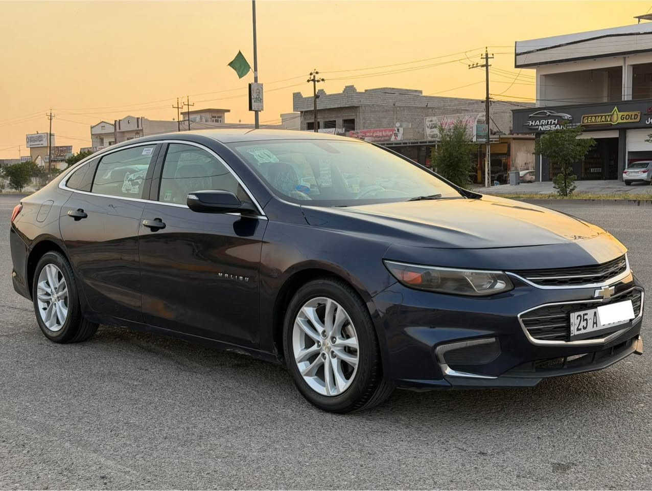 لون نيلي ‏Chevrolet Malibu
موديل 2018 وارد امريكي
📞🩵*********** ***********
حجم محرك 4 سلندر 1500 توربو 
 محرك بشرط لا صرف ولا بخار  
رقم دولي كركوك مشروع وطني 
صدر امامي خلفي جديد كهربائيات كل شغال تبريد شغال تخم تاير جديد 
مواصفات LT  
ويل كروم فتح بيبان صندوق بصمه تشغيل بصمه شاشه كاميره خلفيه تحكم ستيرن طرفين كوشن كهربائي تبريد قطعتين وباقي مواصفات معروفه 

صبغ:.3 قطع بدون دواخل شرط بجم كبس راديترات بلاديه 
سعر..(76$) وبي مجال لطيبين
مكان السياره:.كركوك📍 كركوك, العراق
