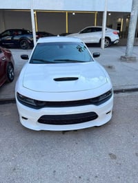 جارجر RT 5700 محرك هيمي 2022 رقم بغداد باسمي تحويل ثاني يوم ماشية 55 ا...