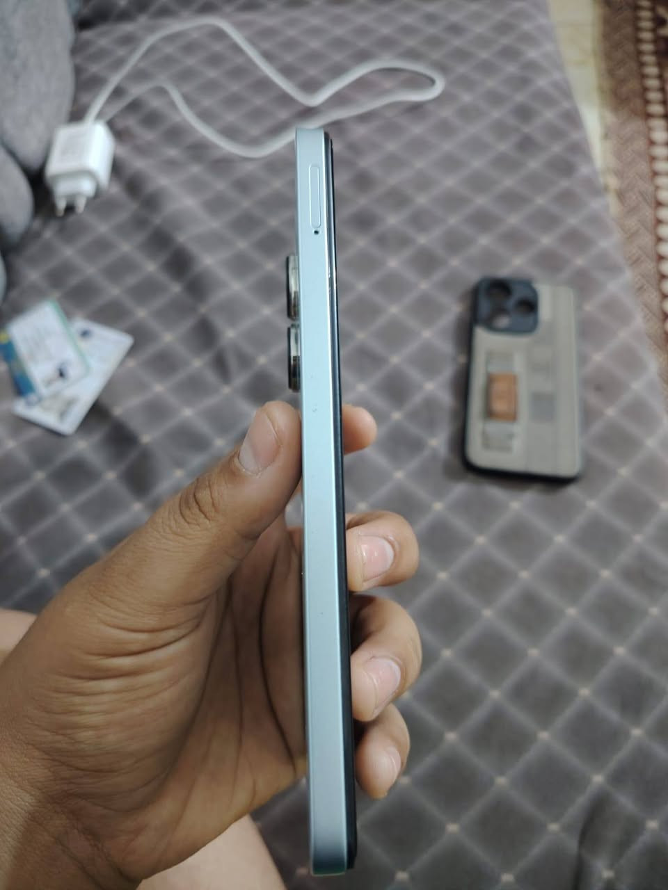 سلام عليكم
موبايل للبيع نوع                          Redmi13
نضيف جدا جدا بنسبه 100٪
ذاكره 256
مامفتوح ابد مكفول كفالة عامه
بطاريه 5000
ملحقات:
1. شاحنه بقدره 33 واط
2. كارتون 
3. كفرات 3


**إذا كنت صاحب هذا الإعلان وتريد حذفه لأي سبب، رجاءا أرسل رسالة إلى الدعم الفني**