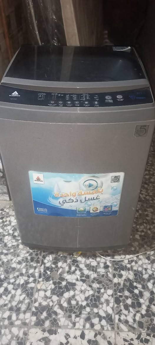 غراض نضيفه للبيع استعمال قليل
غسالة الحافظ 275

طباخ يونيفرسل مصري أربع عيون 200

جزامه نضيفه 75

دوشك نفرين أخو جديد 125

الأسعار بيها مجال المكان بغداد الجديده الاستفسار الاتصال على الرقم ***********
