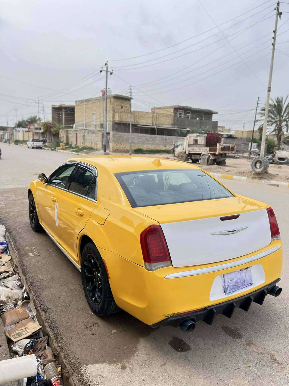 السلام عليكم وبامه 12 محدثه 2020 رقم نكليزي تحويل  مباشر بسمي مصفره هيئه ومرور وارده جاملغ وبنيد وخاليه من العيب الشرعي تخم  تاير حداديه جاهزه مكينه كير كسن كله جديد بيع و مراوس 135 قفل وتساب ماكو تفاصيل عل تصال فقط ***********
