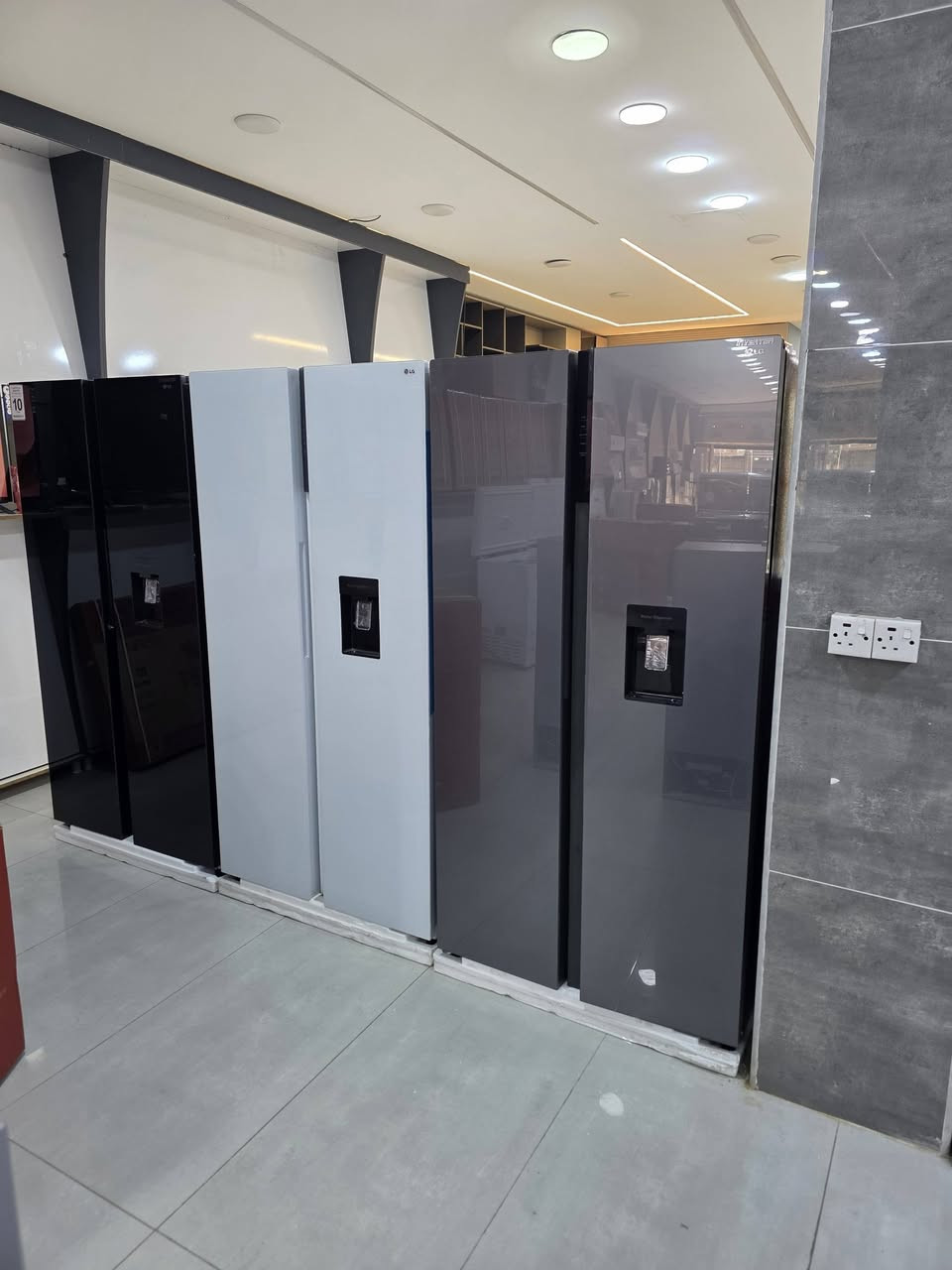 سلام عليكم توفر لدينا أغراض منزليه بجميع انواعها. وكذالك لدينا خصومات. خمسين بميه
ويتوفر لدينا توصيل لجميع محافضات العراق مجاني.🚚🚚

للأستفسار تواصل على رقم العنوان سليمانيه مع كارت ضمان ٥ سنوات

***********
