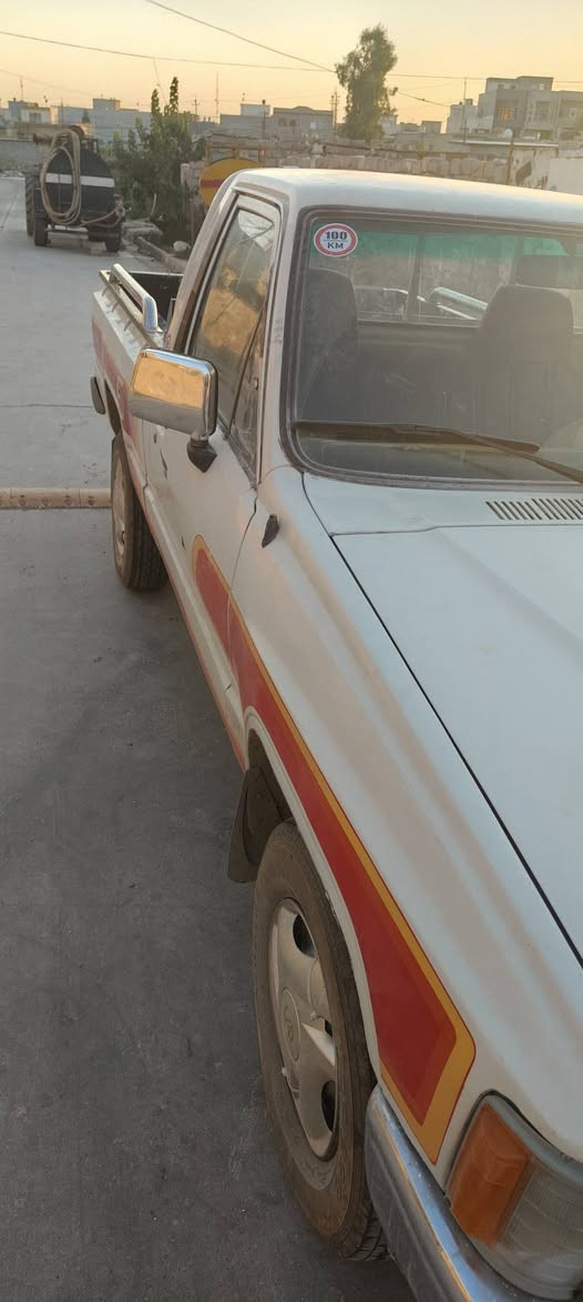 بكم 88
مصبوغ حزام
محرك 3واي بيه بدايت تبخير 
شاصي شرط
كير شرط
رقم سنويا جديد شرط تحويل 
تخم تاير جديد
سعر 63وبيها مجال 
تواصل وتساب ***********
