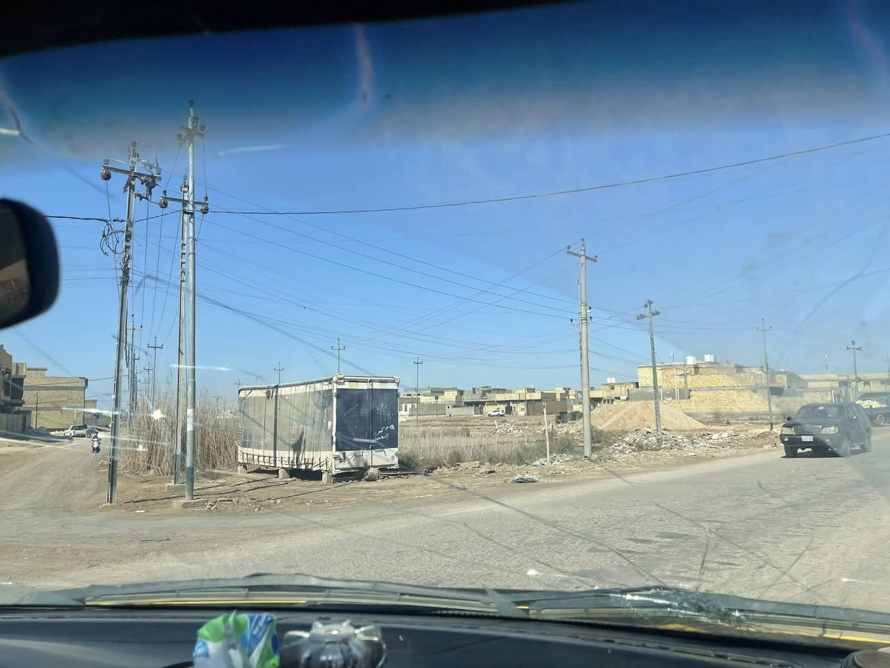 قطعه ارض زراعي لبيع المساحه ١٨٠ متر  على الشارع قريبه كلش. مقابيل منطقه ركيوه لستفسار  راسل الحساب او اتصل على الرقم ***********
