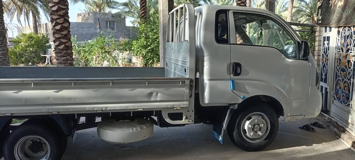 السلام عليكم كيا
فحل موديل 2013 جاهزه
من كل شي رقم بابل كامله
محجر وياهه
***********
