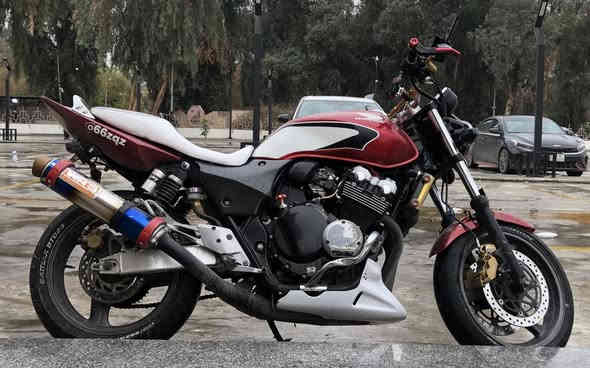Cb400 سيبي للبيع
مكفول كفالة عامة 
اوراق اصولية 
جيل ثالث 2010 هايبر سكيورتي
كابريتر ١٦ ولف اول ثاني ثالث بطناش
الدراجة احلى من الصور مكاني موصل 
للاستفسار ***********
