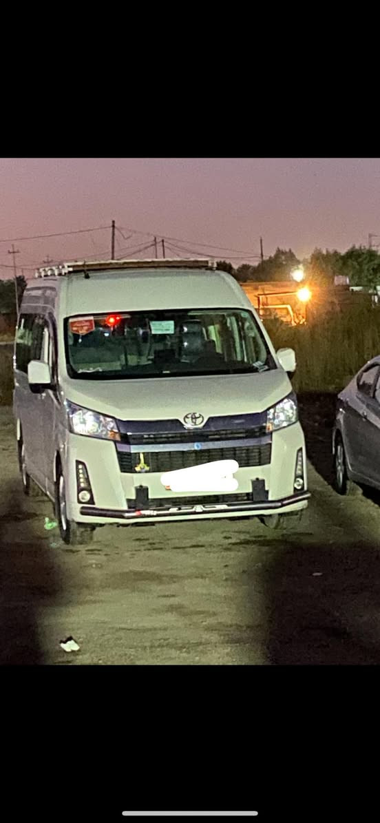 السلام عليكم سيارة هايسا ام بوز للبيع موديا 2023 فول موصفات كير عادي السياره بانزين رقم أربيل تبريد ثلج تخم تاير جديد سياره ماشيه 155مكان سياره ديالى بعقوبة بهرز اني علما مكلف ب نشرا سعر خاص ***********اتصال دلل
