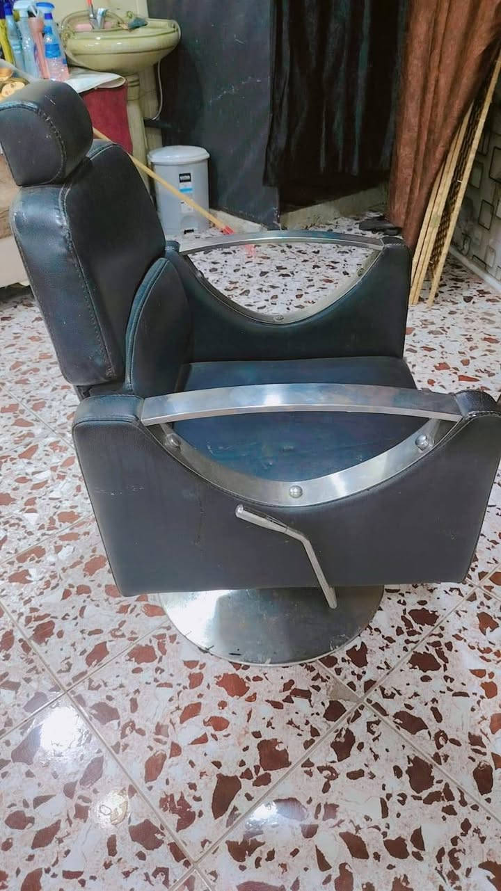غراض صالون للبيع
وات ساب ***********
