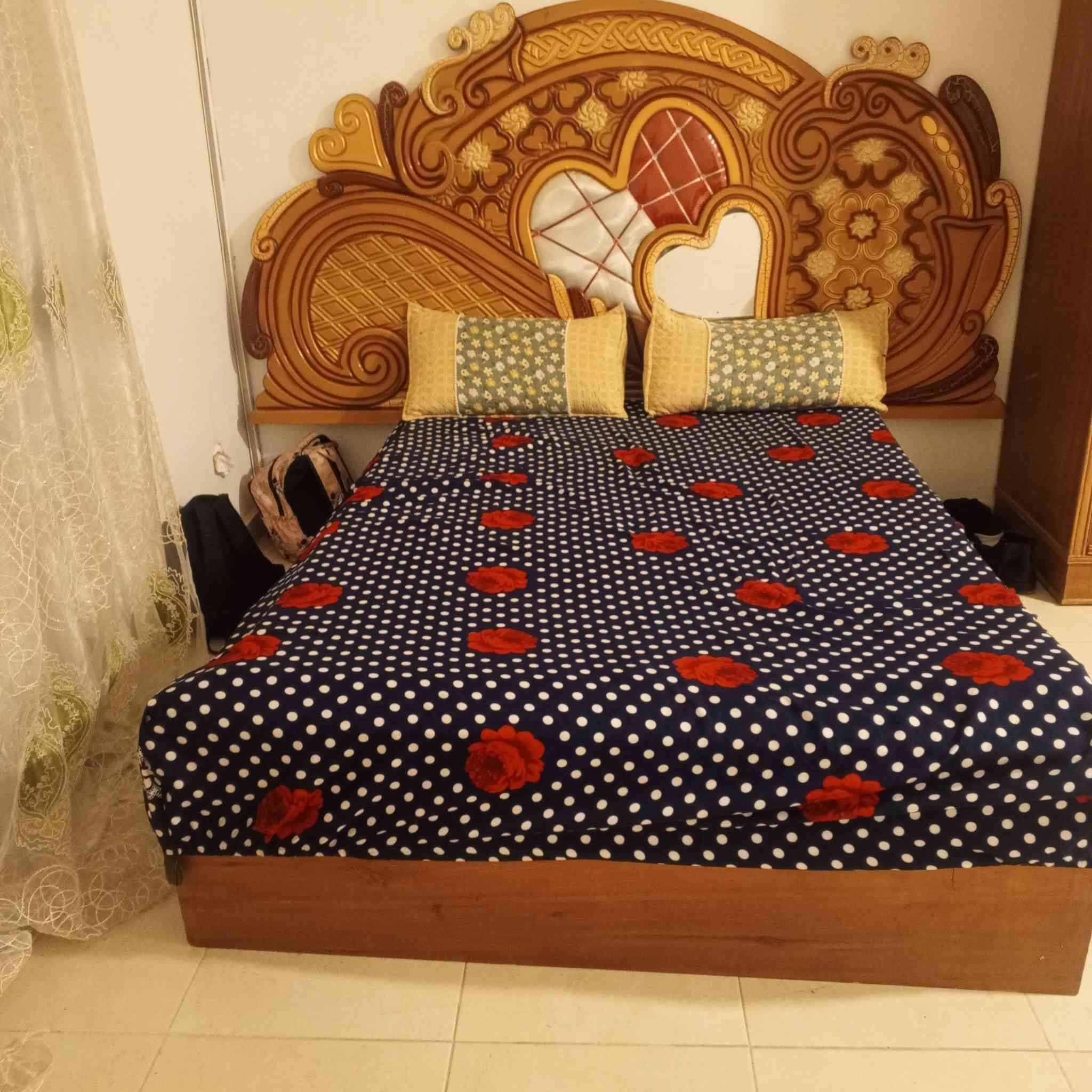 سلام عليكم ،غرفه،البيع،،في،النجف،رقم،***********
