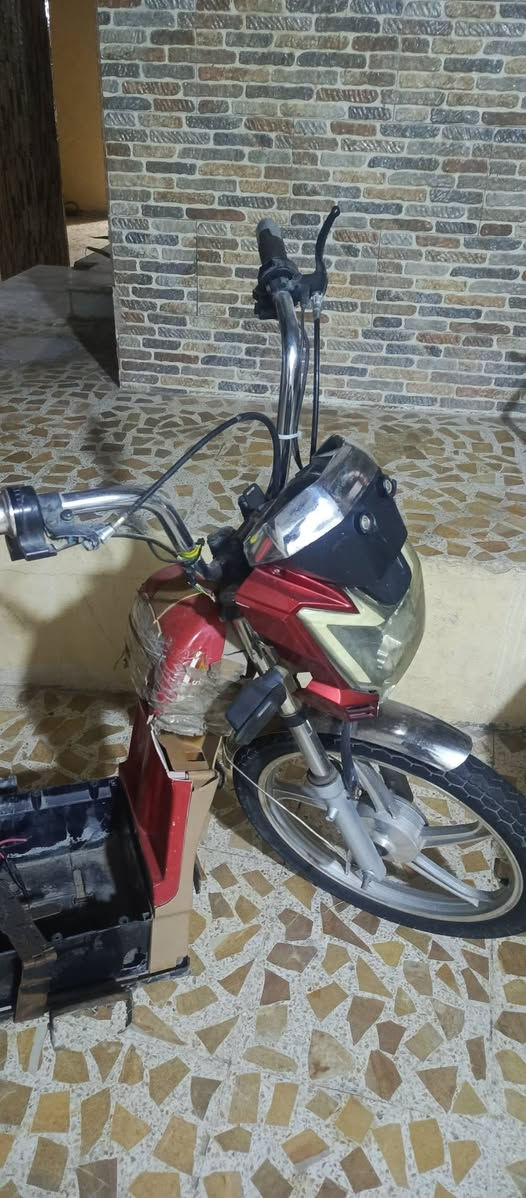 مكلف بل نشر ماطور شحن للبيع بدون بطاريات بي ضرر مثل ماواضح بل صوره اتصال على الرقم ***********
