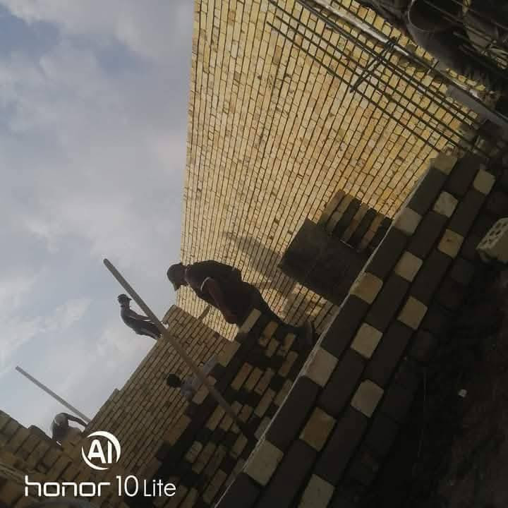 سلام عليكم خلفه بناء متفرق الشغل فول والسعار مناسبه الاتصال ***********واتساب
