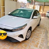 … للبيع سيراتو موديل 2022خليجي ( شركة نيم) لون ابيض محرك 16 ماشية 66 ا...