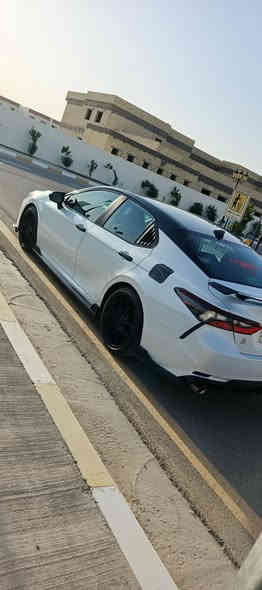 كامري trd 2023
بدون صبغ بدون بارد بدون تبديل 

ملاحضه يوجد رصعه بمقدار ٤ اصابع باقيه كما هيه

وصور الحادث مرفقة 

المواصفات ( حساس امامي خلفي ونقط عمياء .تنبيه الخروج عن المسار .تحذير تصادم .وضعيات قيادة .شفتات ستيرن .وشاشه وكامره ..دخول ذكي وبصمه وبصمة تشغيل عن بعد وابواب .كشنات مختمة trd .ويل 19 مختم .وكزوز رياضي بلادي مختم ايضا صوت من الخيال ...

عليها تخم تاير رياضي مشلن

المحرك 3500 طيارة 🚀🚀

307 حصان بدون تزويد بلادي 

كير ٨ نمر 

ملاحضة اخوان السيارة ما داخله اي صيانه بالعراق فقط دهن وكاله من اكسادو  

والسيارة حاليا ماشيه ١٦ الف  فقط

رقم بغداد بأسمي 

السعر 263 وبيها مجال بسيط للاخوة الطيبين 

***********

عذرا الخاص غير متوفر بسبب الانشغال بغداد
