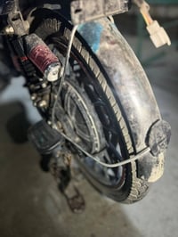 سلا عليكم غراض دراجه شحن للبيع تفصيخ حجم عشرين  ويل امامي سعر10 ويل خل...