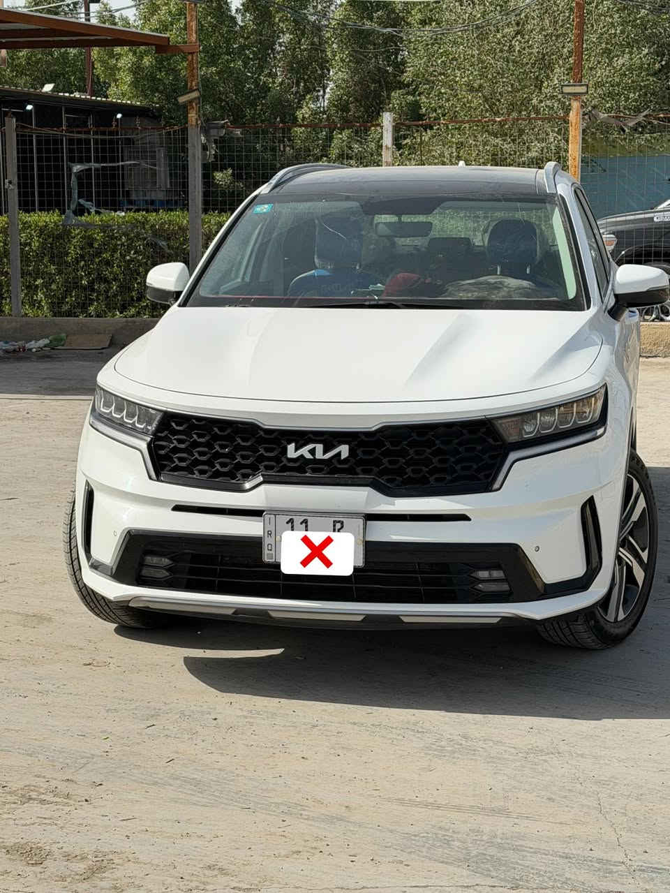 كيا سورينتو 2023 للبيع
السيارة خليجي 

ضمان شركة الدولية خمس سنوات 

رقم بغداد بأسمي تحويل ثاني يوم 

مكفولة كفالة عامة 

( مو دفع رباعي ولا تدفئة بالكشنات ) 

ماشية 57 الف 

مواصفات السيارة 1/1 

بانوراما على طول القمارة

كير ماوس 

7 راكب 

سايد بريك دگمة

كشنات الامامية كهرباء 

وبقية المواصفات معروفة 

مكاني بغداد / الشعلة 

رقم الهاتف / *********** 

السعر 290 $
