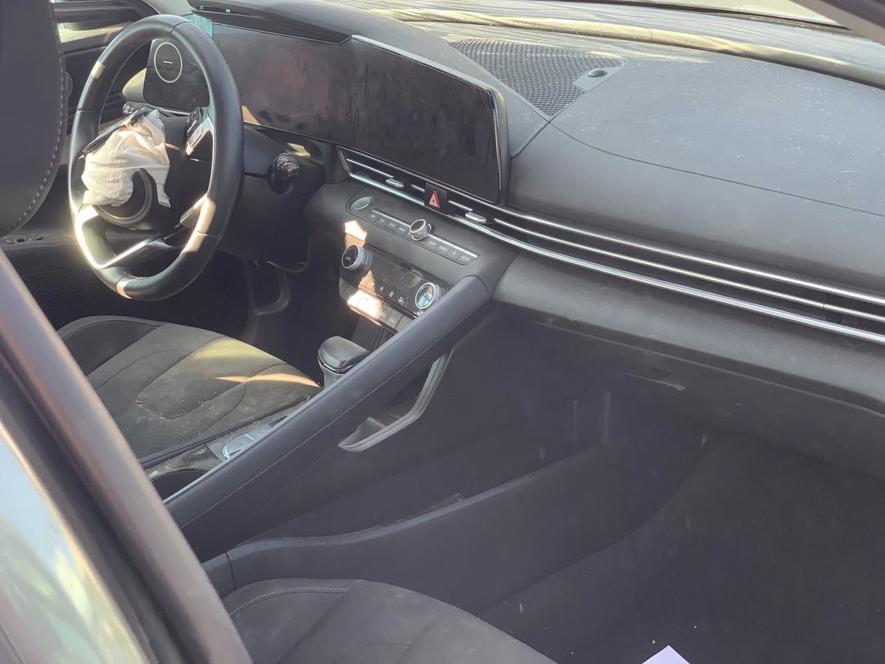 هونداي الانترا 2024 فول مواصفات
دخول جديد بسمي اوراقها 
فتحة 
بصمه ابواب وتشغيل
رادار امامي وجانبي 
مكينه 2000 دوش 
تحديد مسار 
فول تحكم ستيرن
ابيع ع حادثها 
مكان السيارة بغداد الشعب
اي استفسار *********** 
للبيع او امراوس
السعر 108$ بيها مجال
