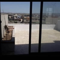 شقة • طابق ثالث • قرب جسر ليلان