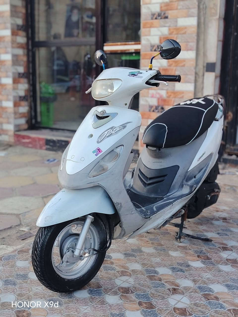 #ماكس منغولي مفتوح ولفات فقط دراجه بلاديه كلها شغل نكره سلف وكله كهربائيات كله شغله كلوبات لايت أمامي بك لايت كفر بلادي ونعومة فول شلعه ومشي شرط شك الكاع 
سعر 500 وبيها مجال *********** مكاني ناصرية مركز
