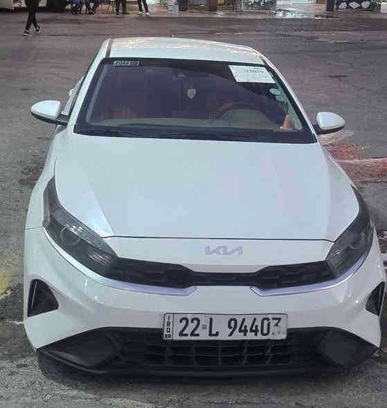 السلام عليكم 
كيا فورتي2022رقم اربيل وكالة او تحويل
 مضمون 
× ملاحضه: السيارة بسمي

صور الحادث مرفقه  ماشيه54
 
ملاحضه: بدون ايرباك  
واليبل واحد 

مواصفات : مكينة 2000 دوش / شاشة كبيرة / كامرة دوارة / رادار تعديل مسار / اوتو بريك / رادار جانبي / مود درايف / تحكم ستيرن / كروس سرعة /مانع انزلاق / بلوتوث / اواكس / USB //قياده اليه/
السعر 158$

عنوان  بغداد         📍📍

للتواصل:***********
