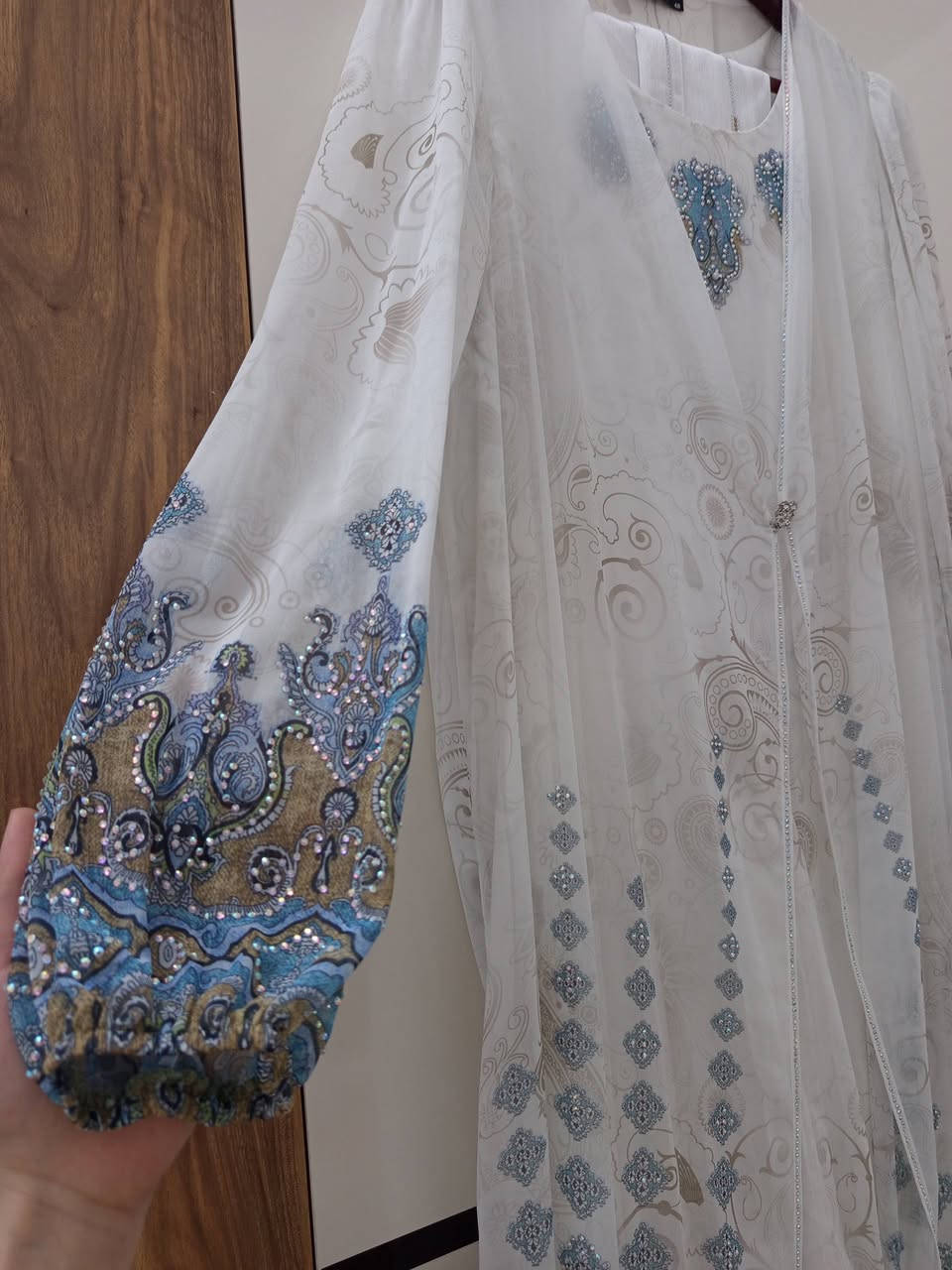 ثوب مناسبات ملبوس لبسه وحده الي تريده تراسلني خاص


**إذا كنت صاحب هذا الإعلان وتريد حذفه لأي سبب، رجاءا أرسل رسالة إلى الدعم الفني**