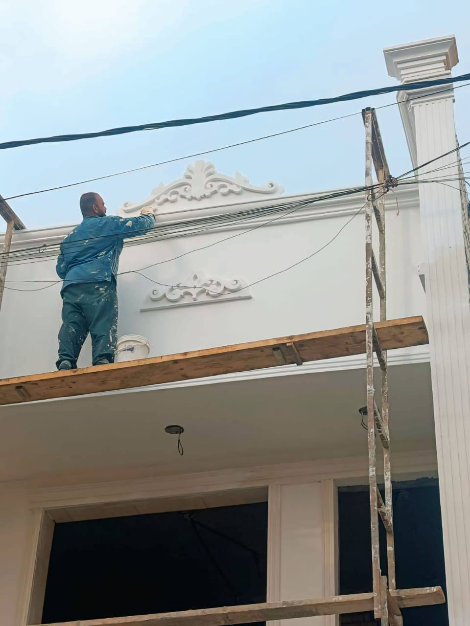 السلام عليكم
خلفة لبخ ونثر و واجهيات 
شغل درجه اولى، متفرغ للعمل، ال يحب يتصل ***********
او يتفضل خاص.
