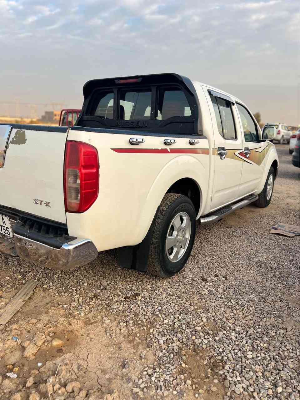 السلام عليكم 
للبيع نيفارا 2009 
رقم بغداد دولي 
كير اوتو محرك بلادي مكفول 
صدر كهربائيات جديد 
تبريد تدفئة كله شغال 
جاهزة من كلشي وناعمه وجديدة 
السعر 93 وبيها مجال
العنوان ديالى بعقوبة 
للاستفسار *********** بعقوبة, ديالى
