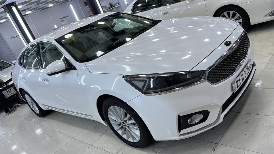 السلام عليكم
كيا كادينزا 2018 خليجي 

ماشيه 120 

رقم شمالي سليمانية 

‏V(3300 ) محرك V6

نص موصفات تقريباً 

السيارة كلش نظيفة 

مكفولة من كلشي كير-محرك

شرط تايرات الشركه وسبيره مانازل 

سعر : 185$ 

رقم صاحب السيارة

***********
