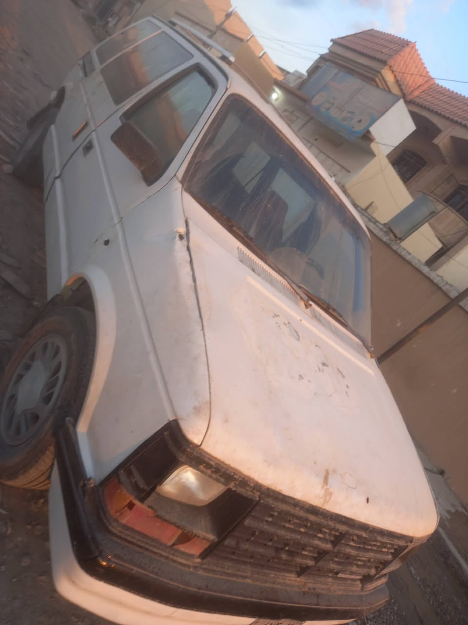 مكلف بنشر كلايزر مسجلة صلاح الدين السعر ١٦ ورقة وبيها مجال ومراوس هم يرهم ***********م
