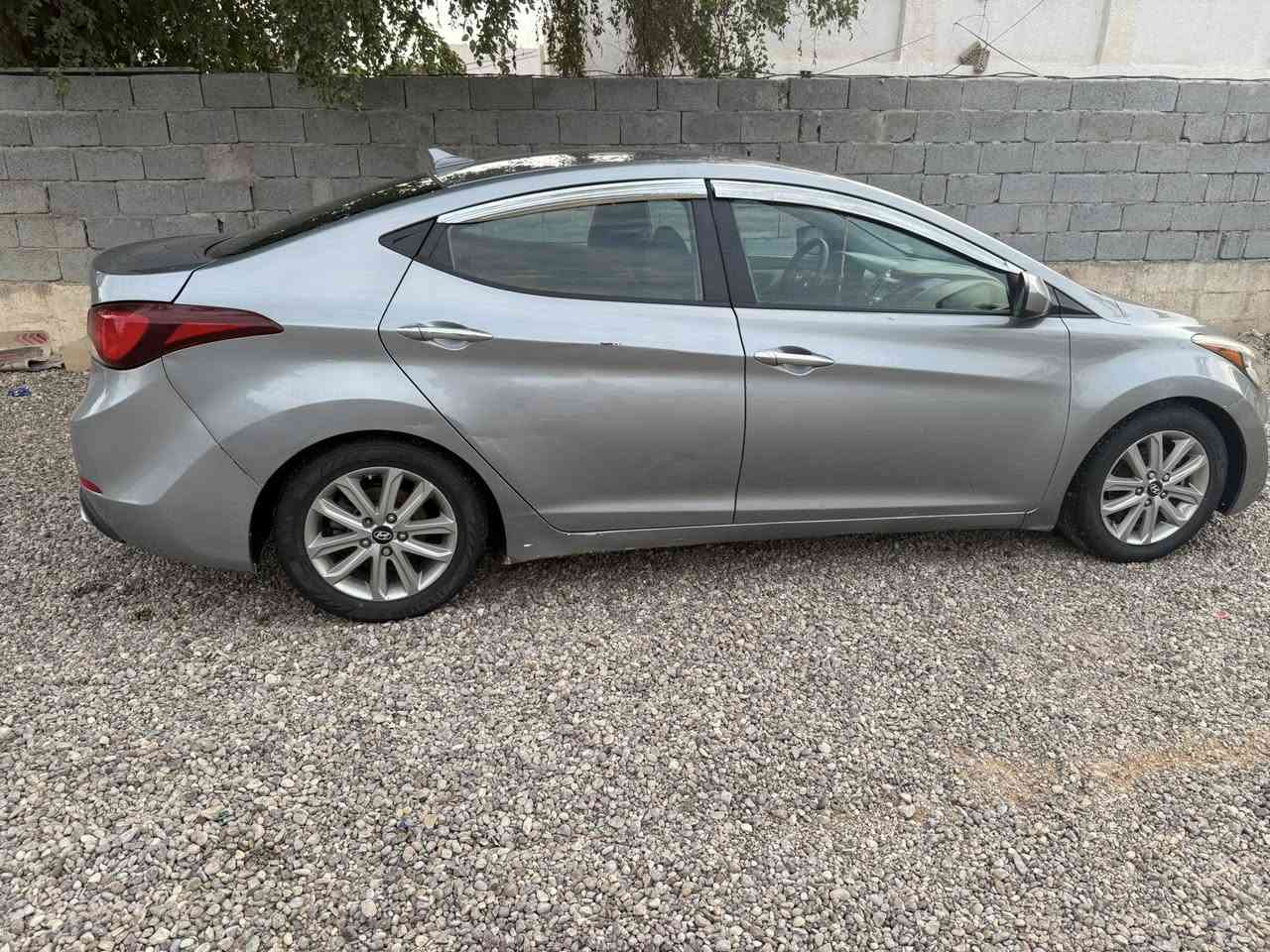 سلام عليكم النترا موديل 16 للبيع
وارد مريكي ظربه جاملغ وبنيد

مكان السيارة _كربلاء الحسينية

السعر المطلوب١04 الاستفسار تصل عله ***********
