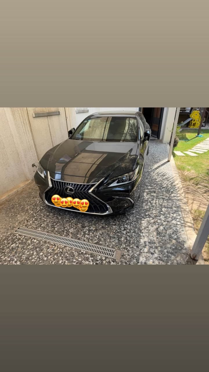 لكزز موديل 23خليجي ضمان شركه SAS
ES 350 blatinom اعلى فئه
كفاله عامه بعدها بالضمان
ماشيه km65
مواصفات مال بلاتينيوم معروفه
بصمه دخول ذكي
سلايت بانوراما
كشنات جملي جلد/ تبريد كشنات
كراسي كهرباء / ستيرن تحكم كهرباء مودات قياده ٣ انضمه
فول تحكم ستيرن
شاشه ابل كار / كامره دواره
لد اناره امامي خلفي / لايت زينون
رادارات جانبيه ونقط عمياء
حساسات امامي خلفي عند الاقتراب
بردات خلفيه تحكم عند نضام البك مري شفط / مري قلاب/ اشاير مري داخل اناره لمس LED
تبريد مناخين منفصل / قطعتين تبريد
زراك لايت
شيفتات ستيرن
ويا كب ستيل
دبل كزوز رياضي
مرايه اوتو دم معتمه
رقم بغداد الجديد ب اسمي مكاني بغداد
السعر 35500$  وبيه مجال بسيط
الرقم ***********

