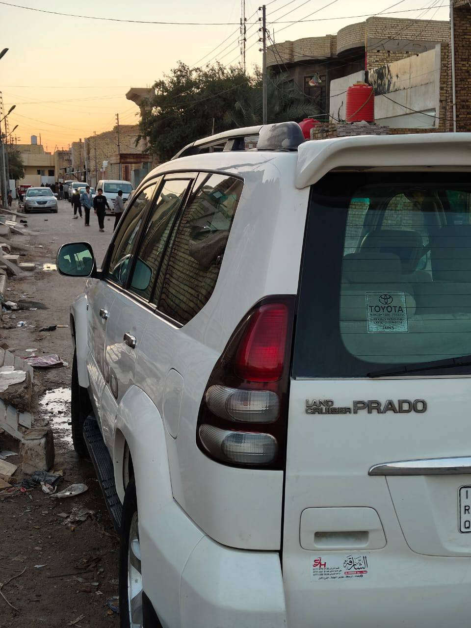 2009 كير محرك مكفولات تدفئة تبريد سياره مكفوله عدا طخه بلباب كد شبر تخم تاير شاده قبل سبوعين باسمي مشروع وطني محرك 4 سياره اقتصاديه نظيفه جدا مكان السياره محافظة ميسان *********** السعر 185
