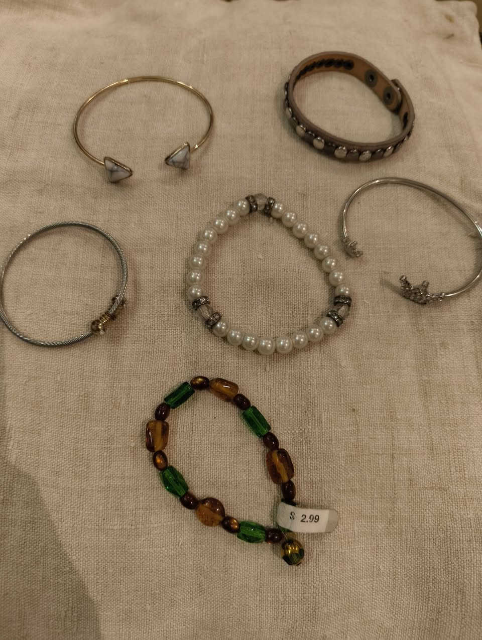 اكسسوارات بالة


**إذا كنت صاحب هذا الإعلان وتريد حذفه لأي سبب، رجاءا أرسل رسالة إلى الدعم الفني**