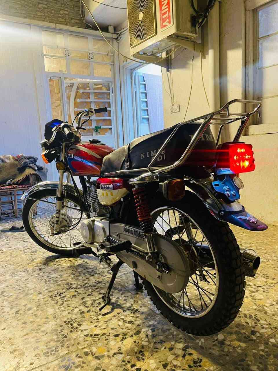 سلام عليكم دراجه يراني نامه اوراق كامله  25طالعه بنهايت ال25بعده زيرو ماشيه 4تلاف
نضيفه كلش اي نقص مابيه كزوز رياضي سعره 650وبيه مجال قليل كلش شراي تصل رقم*********** مكاني جادريه
