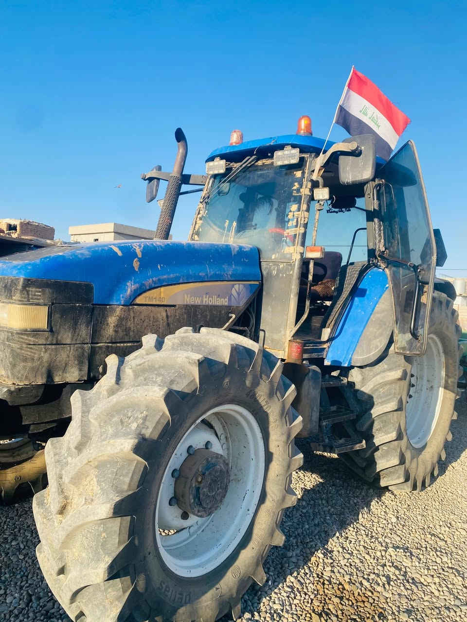 السلا عليكم مكينة نيوهلند للبيع حجم 140فول عادي موديل 2004جاهزه اي نقص ما بيه
الستفسار على رقم ***********
