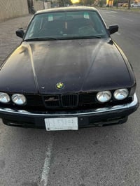 بي ام دبليو 735 موديل 1994 فول كهرباء دبل جام دبل جكمجة  مكينة 35  مفت...