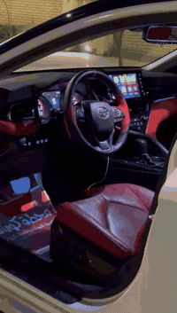 كامري 22
رقم بغداد xse
فول مواصفات 
داخل احمر 
بدون ايرباكات  
ضربه خلفية 
قطعه ونص بيه صبغ بيه 3 مكانات بارد حگ شبر
السعر ٢١٩ 
***********
