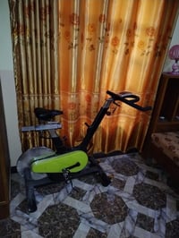 باسكل ثابت للبيع السعر 200 بي مجال للاستفسار الإتصال على الرقم 0770738...