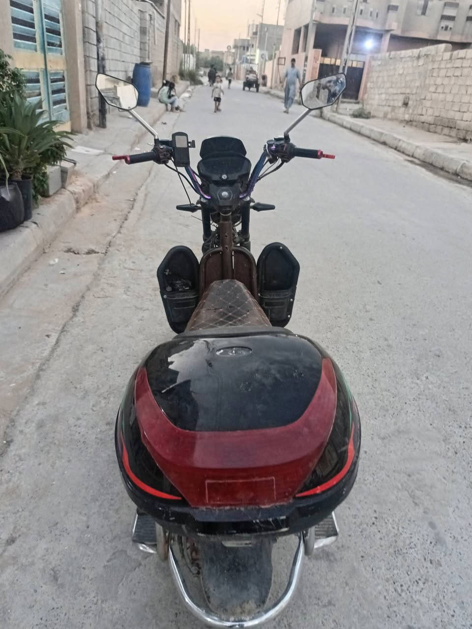 دراجه للبيع السعر  500 وبيها مجال  بطاريات نص عمر 

رقم ***********
