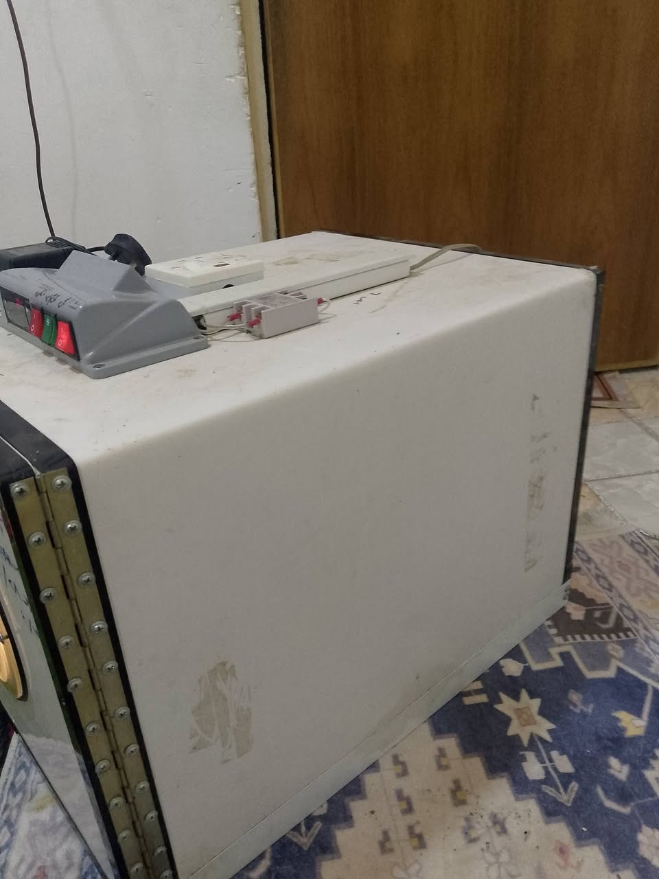السلام عليكم فقاسه للبيع تاخذ 56بيضه وياهه قلاب حتياط بس البخار عطلان بيهه الباقي بعده جديده وجبه وحده فقسنه بيهه


**إذا كنت صاحب هذا الإعلان وتريد حذفه لأي سبب، رجاءا أرسل رسالة إلى الدعم الفني**