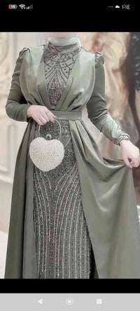 فستان • ستين ثقيل • مقاس ٣٨