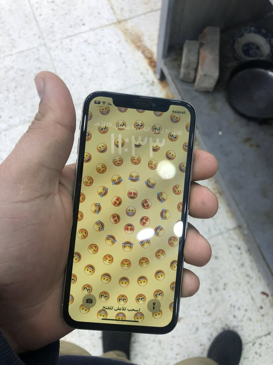 ايفون اكس ذاكره 256 مبدل بطاريه +شاشه 
السعر 200الف قفل كلشي شغال مع شاحن اصلي ***********
