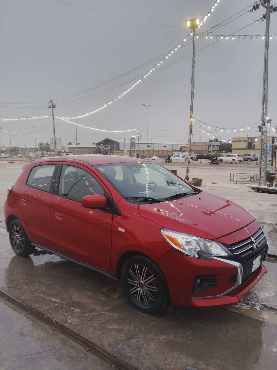 السلام وعليكم سياره مسوبيشي ميراج 2024 للبيع او مراوس حسب القناعه  حادثها دعاميه اماميه وبارد بلجاملغ الامامي شويه ماشيه 12 الف السعر 94 وبيها مجال العنوان بابل استفسار اتصال ***********
