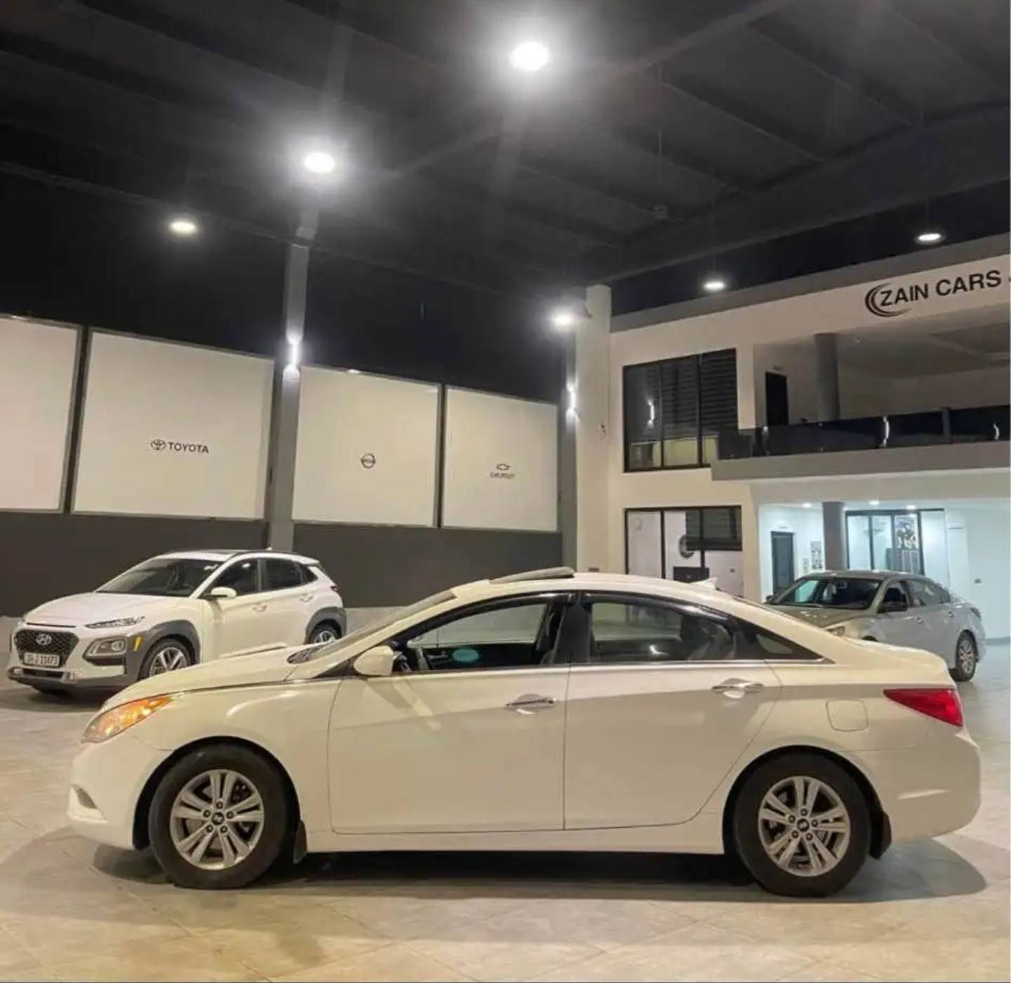 Sonata 2013 
بدون دعم و بدون صبغ و بدون تقشیر مواصفات امریکی فول فول حجم محرک 2.4 
سعر 100$ و مجال
عنوان زاخو 
***********
